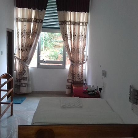 Hotel Sun Breeze Елла Екстер'єр фото