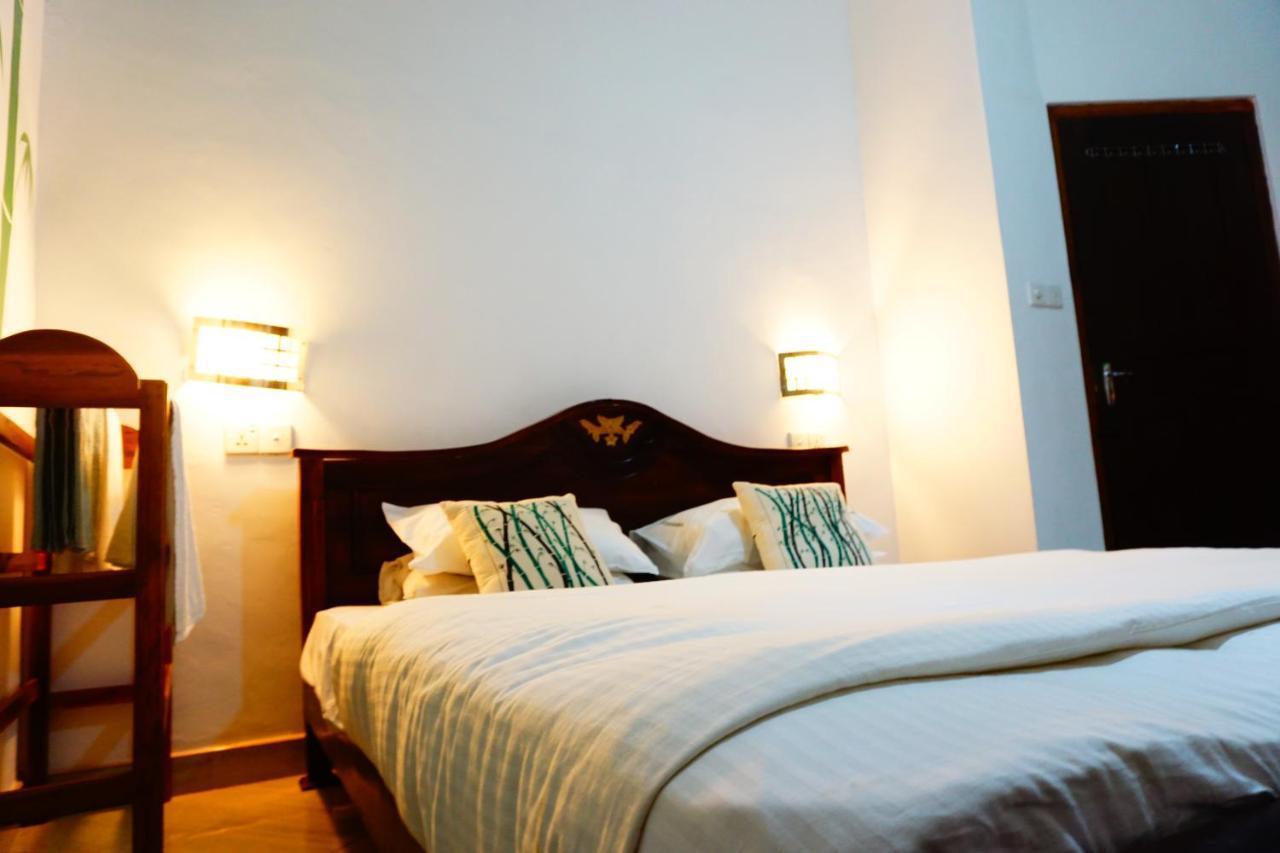 Hotel Sun Breeze Елла Екстер'єр фото